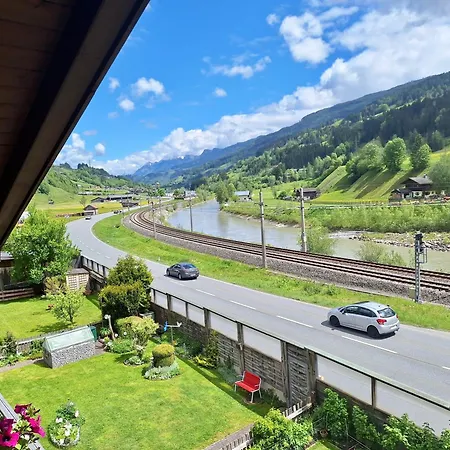 Schoenes Bei Zell Am *
